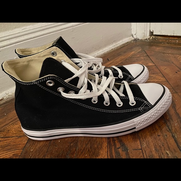 Converse | Shoes | Black Converse Size 